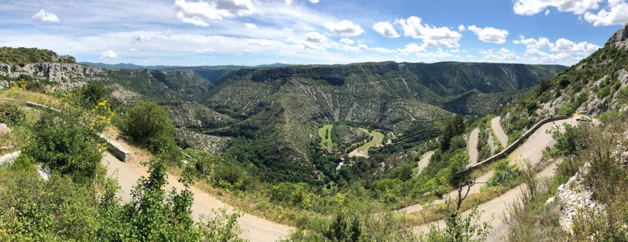 Retour Aux Sources Villa Sauve Exteriör bild